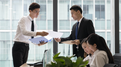 山东省北京大学校友会赴山东人才集团座谈交流